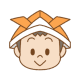 折り紙カブトをかぶった子供のイラスト